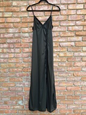 Black Vintage Lace-Trim Slip